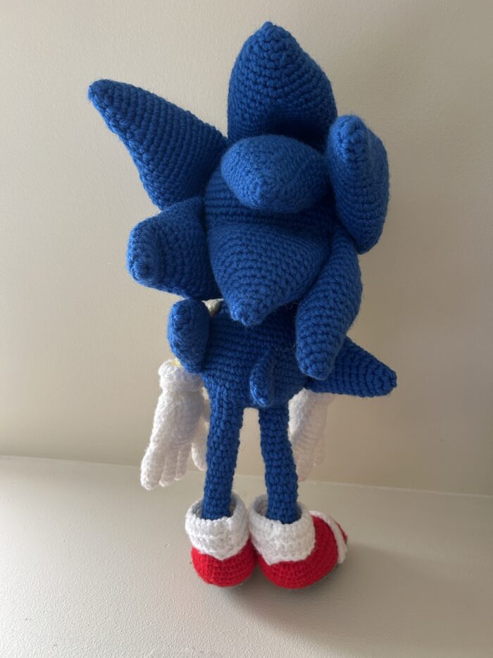 SONIC THE HEDGEHOG - Image 3