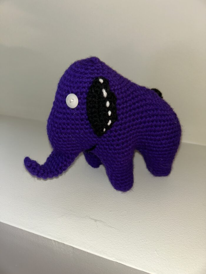 ELEPHANT WITH BUTTON EYES FROM NOGGIN